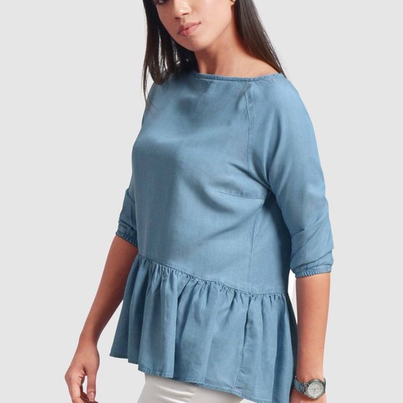 OLGYN Women’s Three Quarter Flare Sleeve Black Top - Picture 3 of 4